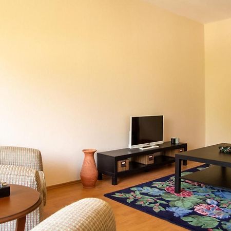 Lovely Flat Near Public Transportation In 이즈미르 외부 사진