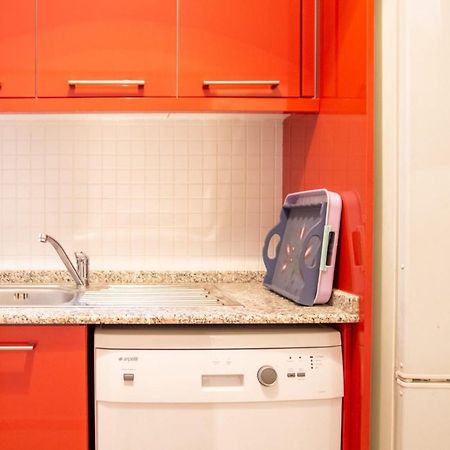 Lovely Flat Near Public Transportation In 이즈미르 외부 사진