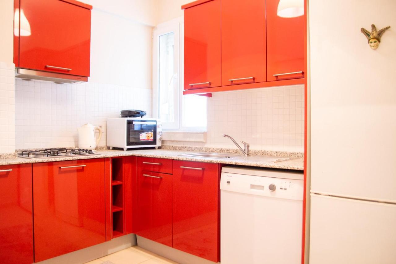 Lovely Flat Near Public Transportation In 이즈미르 외부 사진